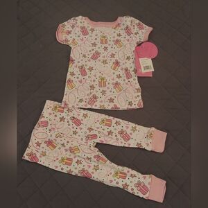 Pink and White Kids Pajamas with Gift Print
